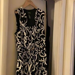 ENFOCUS STUDIO sleeveless dress size 8
